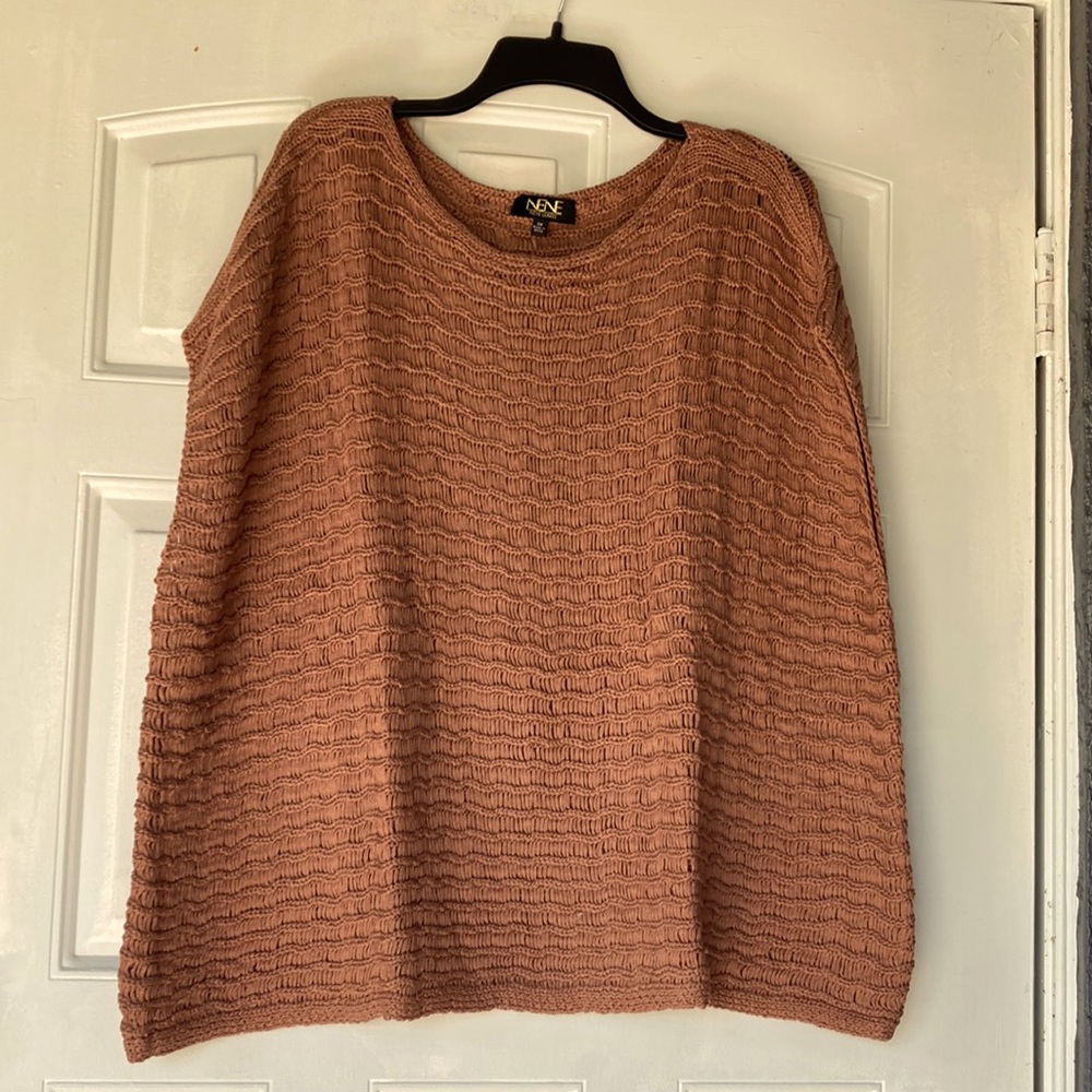 Lightweight cardigan sleeveless pull over size 3X by Nene Leakes New.